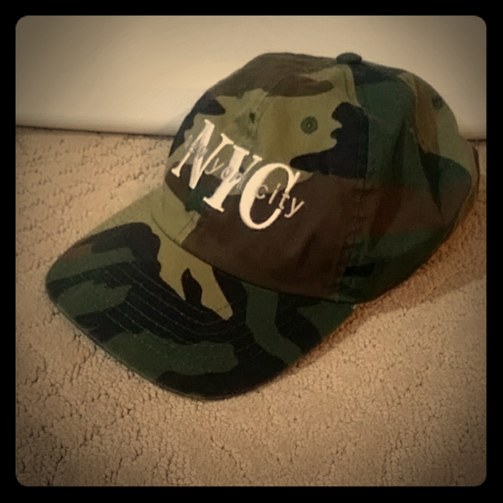 NEW newhattan New York City adjusta camouflage hat
